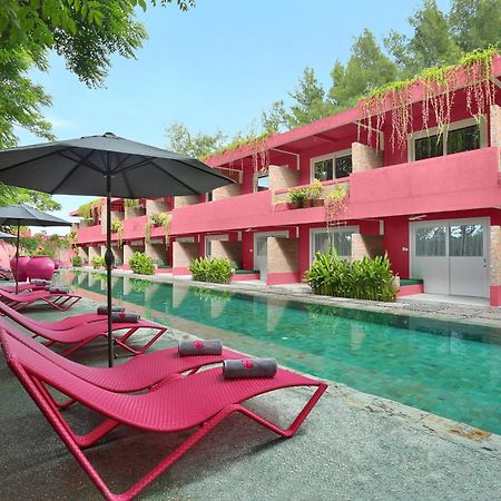 Pinkcoco Gili Trawangan - Constant Surprises - For Cool Adults Only Hotell Exteriör bild