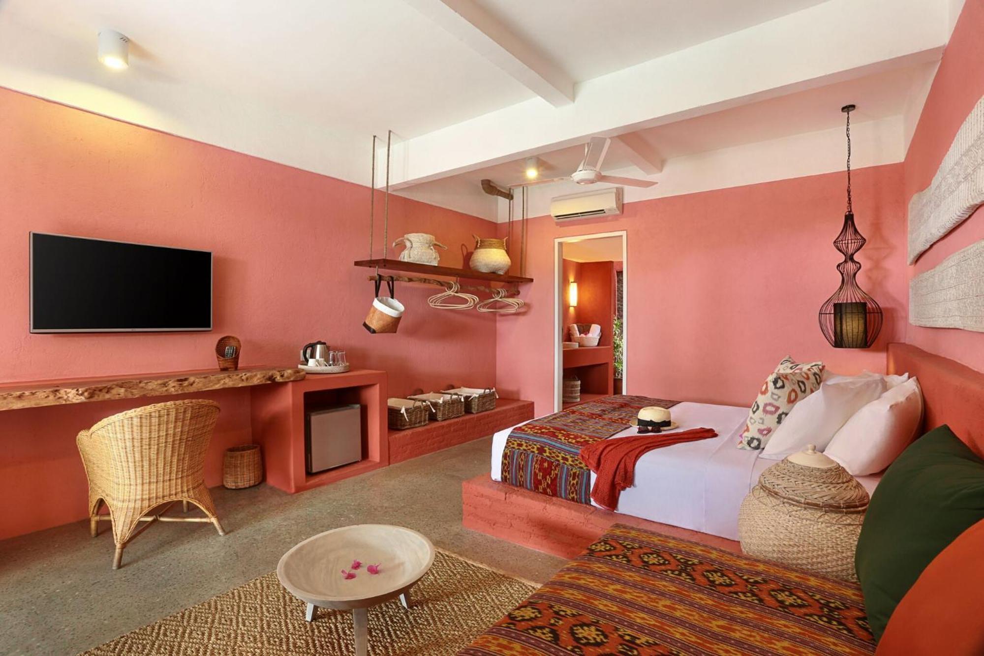Pinkcoco Gili Trawangan - Constant Surprises - For Cool Adults Only Hotell Exteriör bild