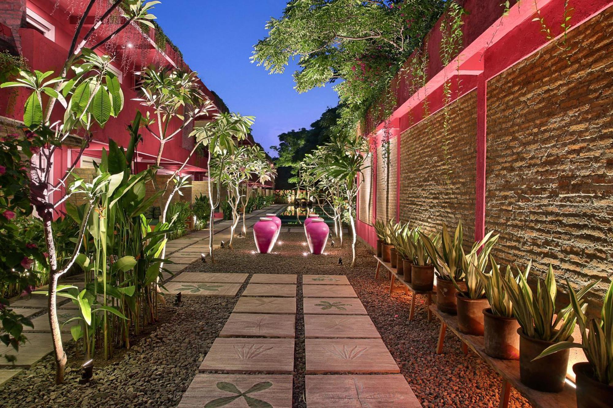 Pinkcoco Gili Trawangan - Constant Surprises - For Cool Adults Only Hotell Exteriör bild